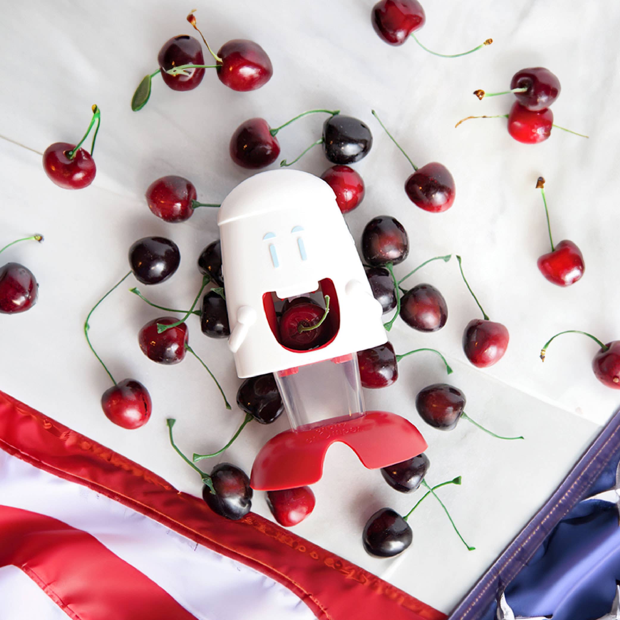 TALISMAN DESIGNS - Vendita all'ingrosso Utensile/attrezzo da cucina - Snocciolatore di Ciliegie Cherry Chomper®4