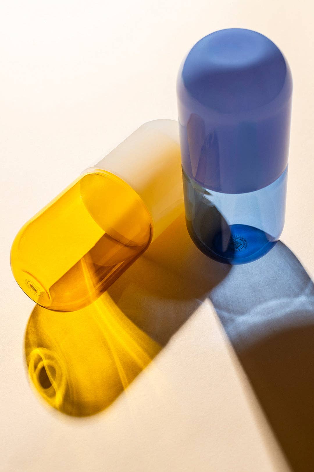 MAHŌ Sensory – Großhandel Karaffe – Happī Pill - Spiegelei5