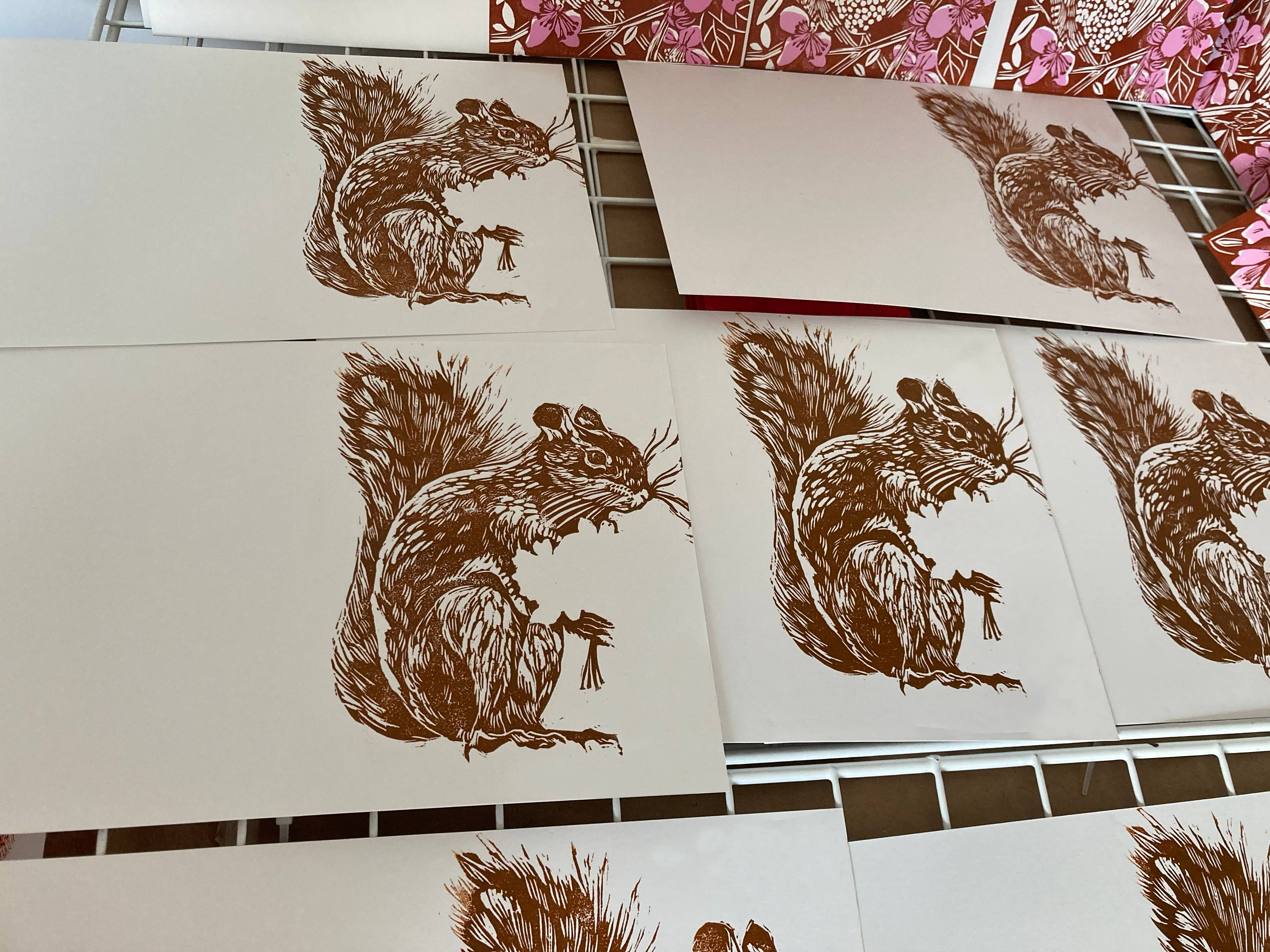 Kathie Studio – Großhandel Grußkarten für den Alltag – Eichhörnchen-Blockprint-Grußkarte2