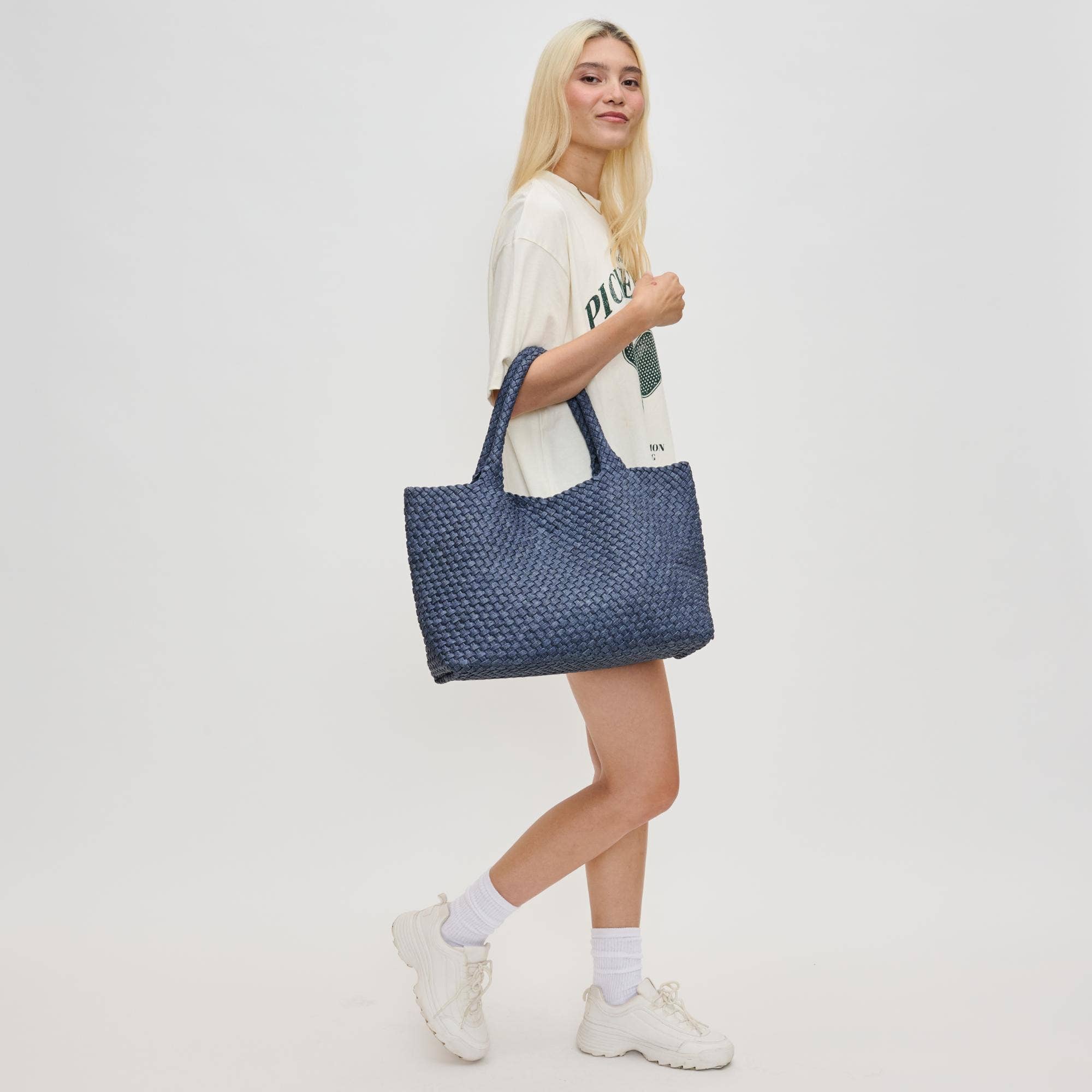 Sol and Selene – Großhandel Tragetasche – Damen – Große gewebte Neopren-Tasche "Sky's The Limit"153
