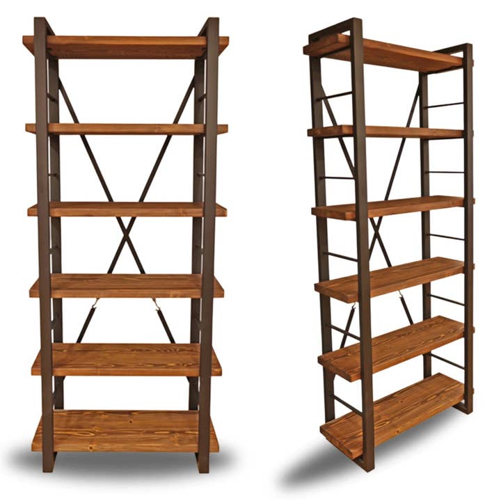 Étagère Rustique Renton | Design Industriel en Bois de Pin pour la vente par Tomruque