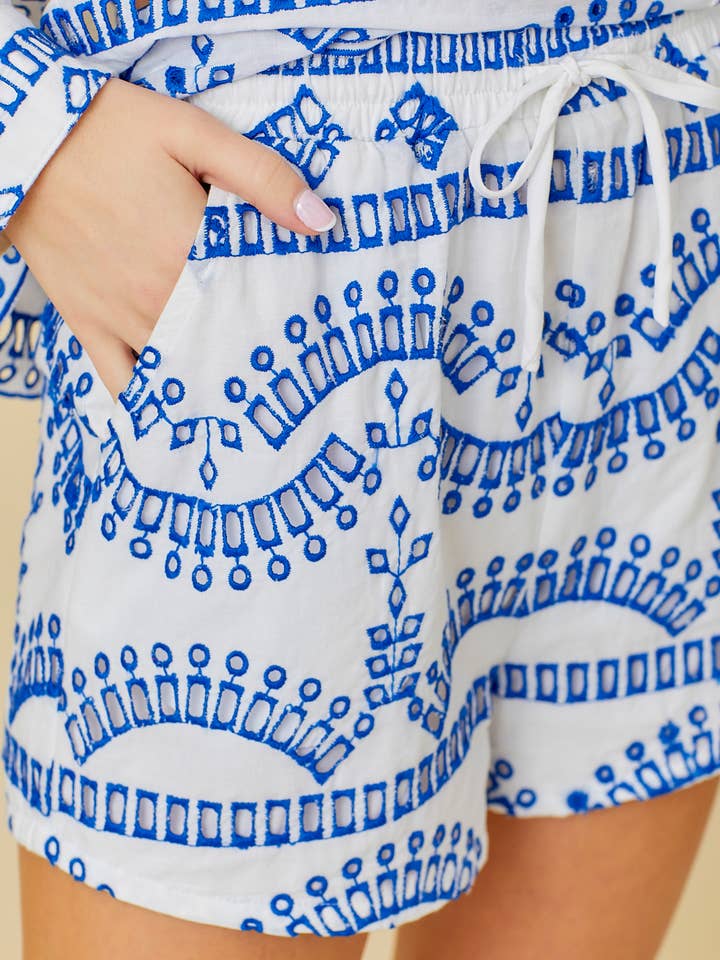 Eyelet Lace Elastic Waist Shorts for wholesale by Main Strip