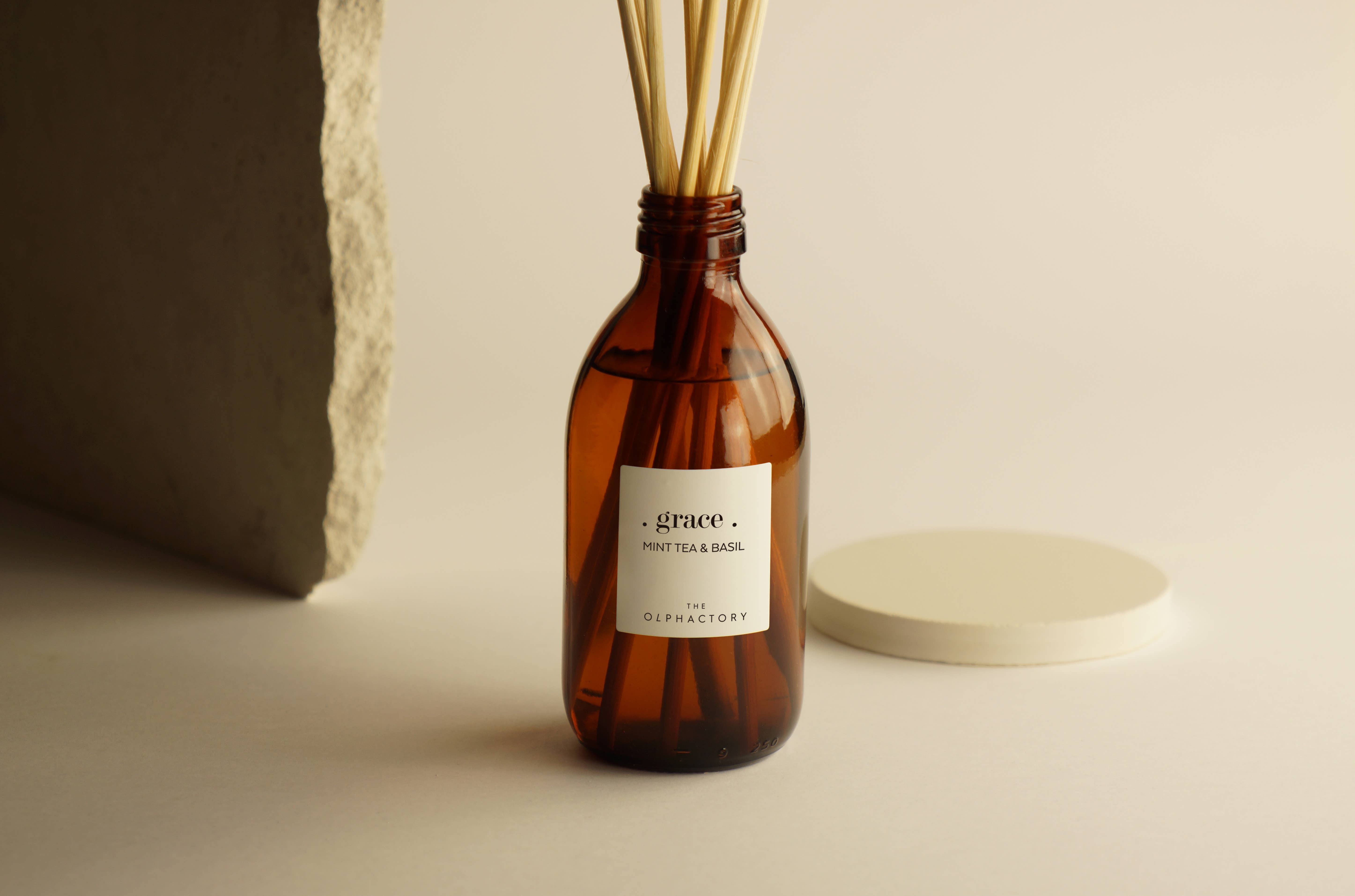 SEVENREEDS - Wholesale Reed Diffuser - THE OLPHACTORY MINT TEA & BASIL air freshener refill2