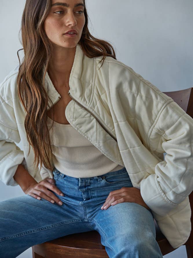 By Together - Wholesale Jacket - Women's - L4369 | Long Sleeve Quilted Knit Mineral Washed Jacket