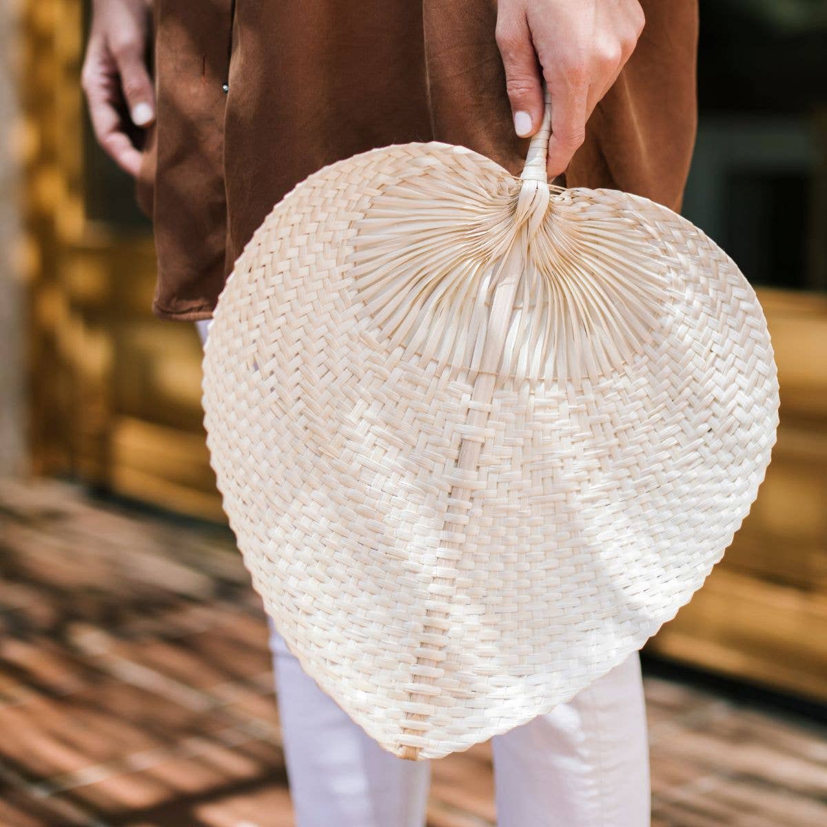 Andrea House - Wholesale Decorative Tabletop Object - Decorative figure pai pai made of natural fiber 35cm0