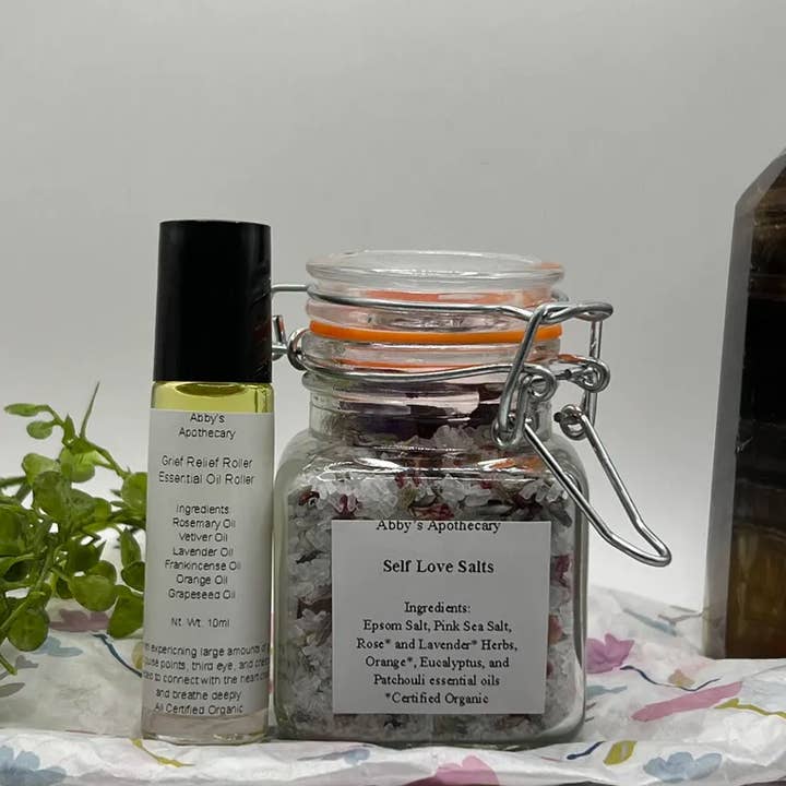 Abby's Apothecary - Wholesale Bath & Body Set - Healing Heart Box3