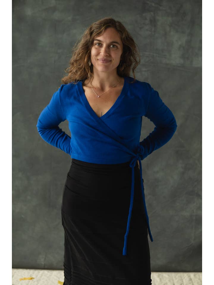 UNA PLUMA - Wholesale Knit Sweater - Women's - Colibrí Wrap Sweater - Organic Cotton Wrap