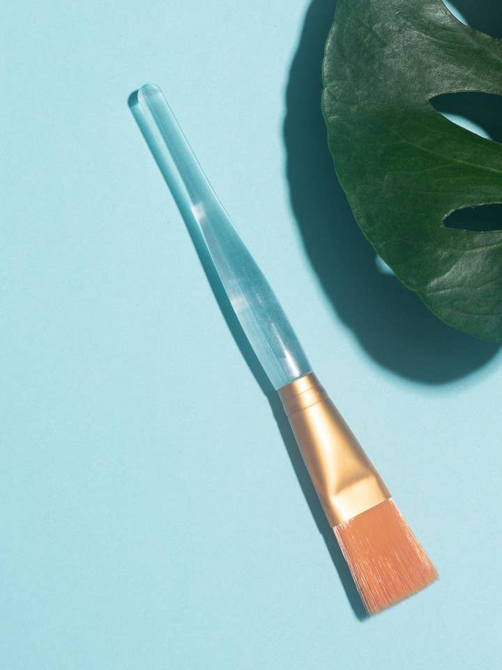 RITUAL BRUSH Maskeapplikator: Vegansk + grusomhedsfri for engroshandel hos Earth Harbor Naturals