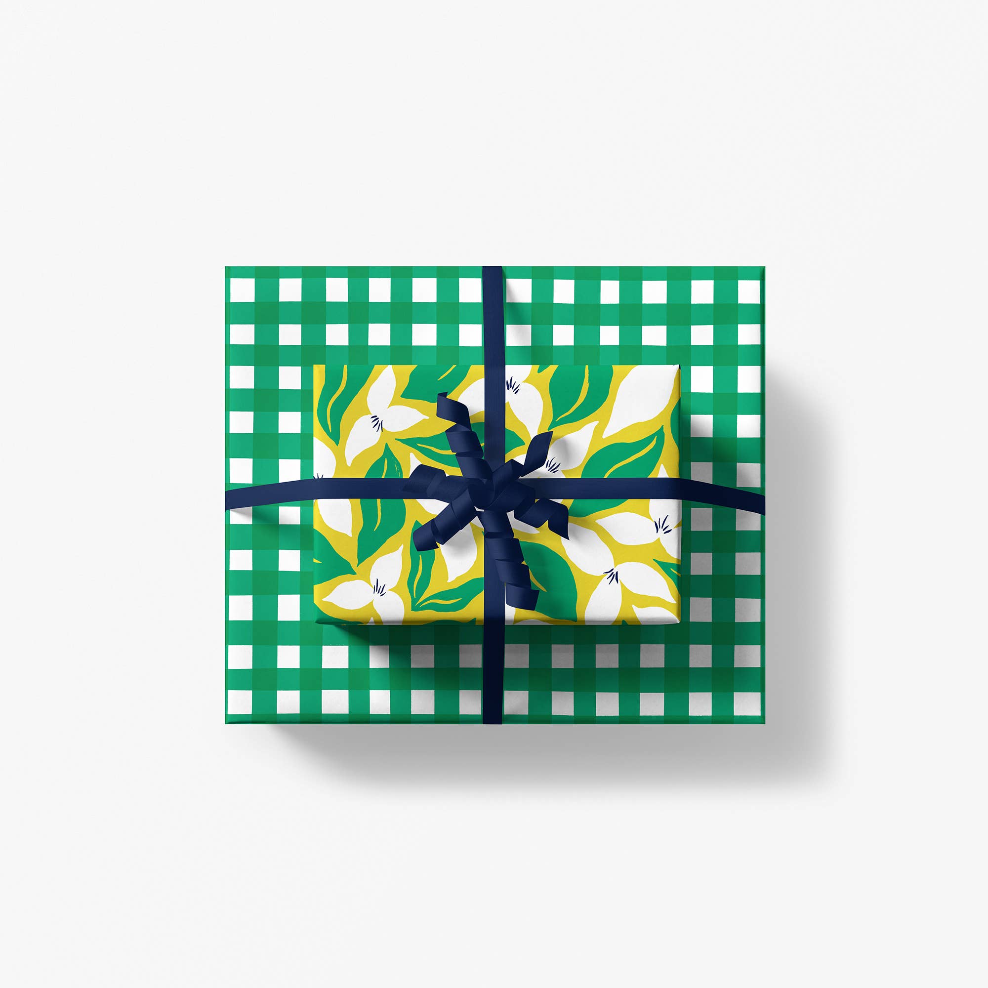 March Party Goods – wholesale Flat wrap – Trillium Gift Wrap3