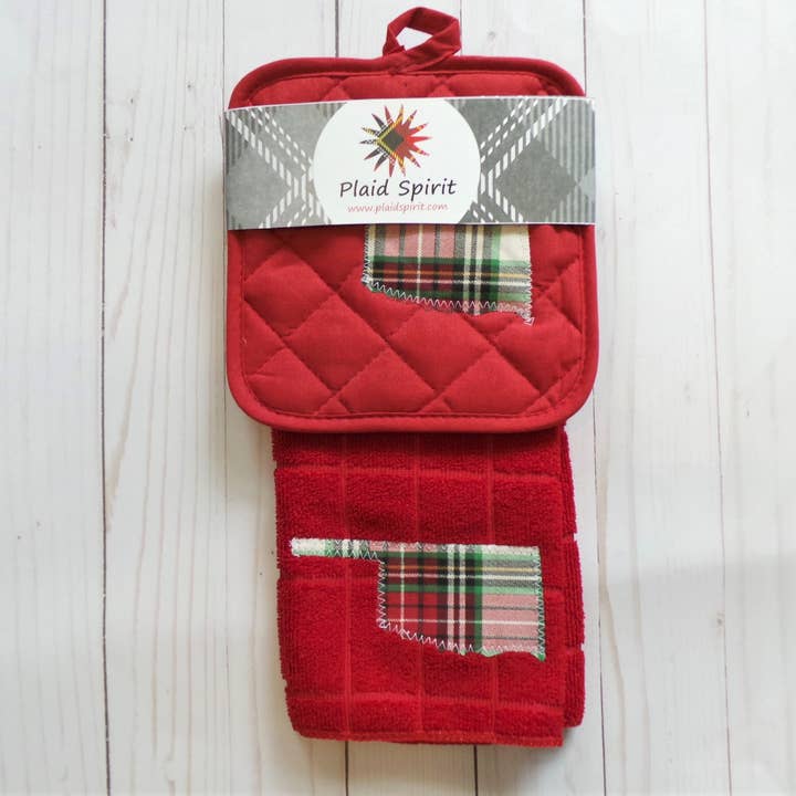 Holiday plaid with YOUR state shape pot holder & towel set for wholesale by Plaid Spirit