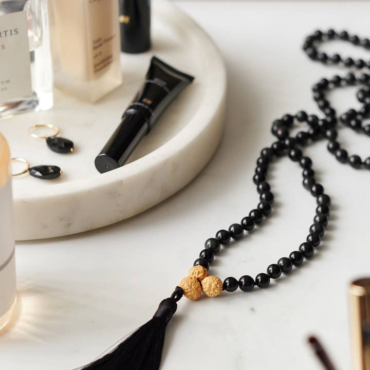 Xander Kostroma - Vente Collier de prière en perles - Collier de prière en obsidienne noire 108 perles Mala avec pompon0