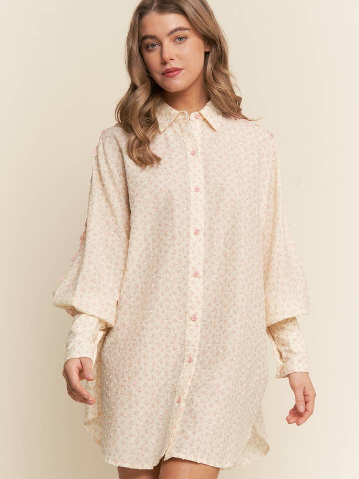Cream Blossom Floral Print Long Sleeve Tunic Blouse for wholesale on Faire4