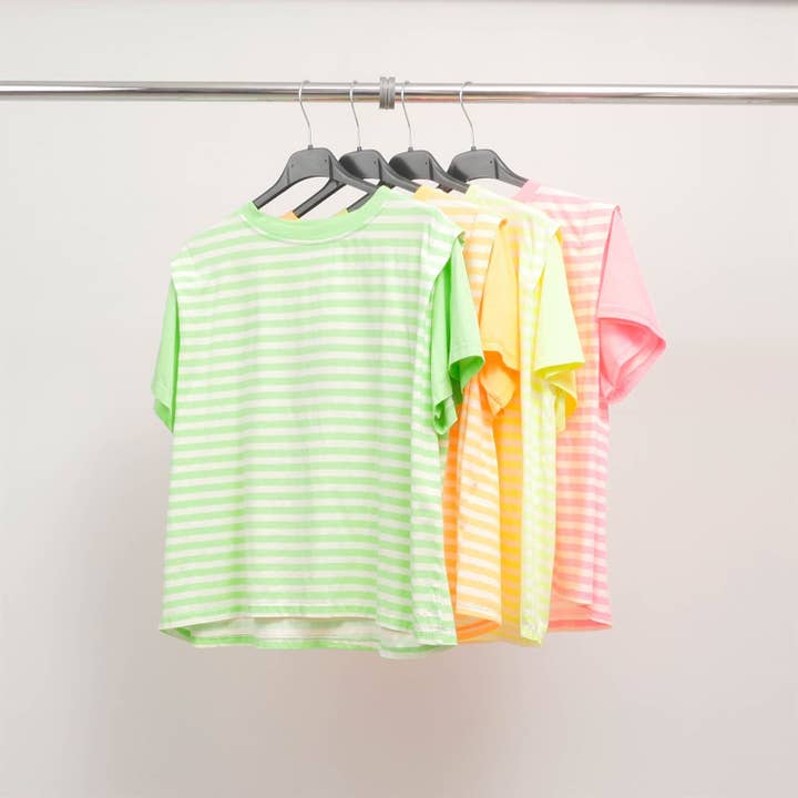 Gestreiftes, mehrfarbiges T-Shirt aus Stretch-Baumwolle – TDM12124-11 für den Großhandel von Cecile Wang