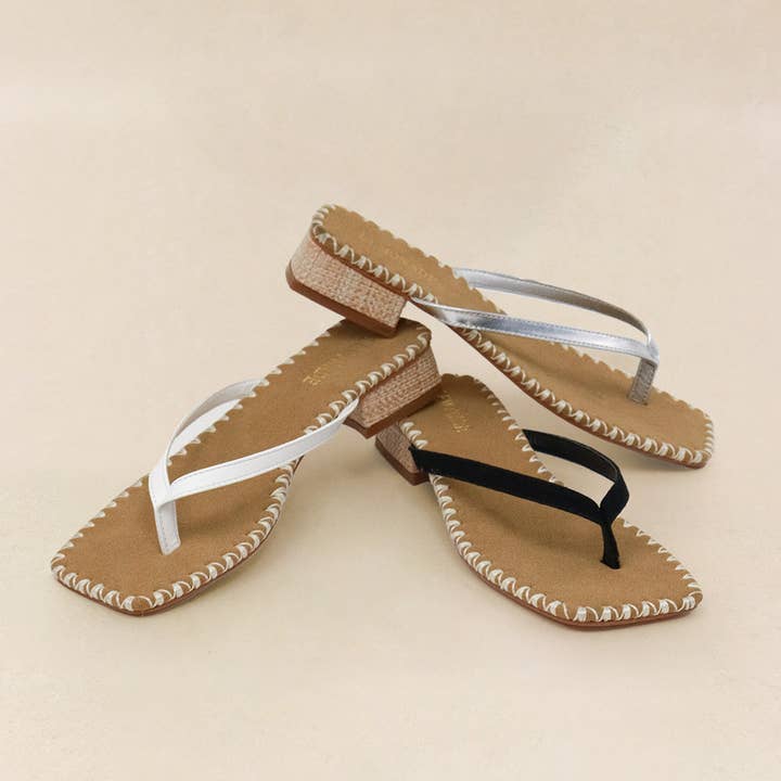 LONG STORY SHORT - TONGS ÉTÉ '26, TALON COMPENSÉ EMPILÉ pour la vente par Lemonade Shoes