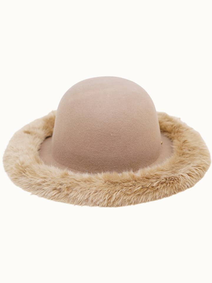 Cappello da sole rotondo in finta pelliccia, cloche alla moda per la vendita all'ingrosso da parte di Olive & Pique