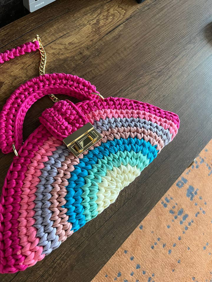 Pochette ronde CHQEL pour femme, sac à main au crochet pour la vente par CHQEL
