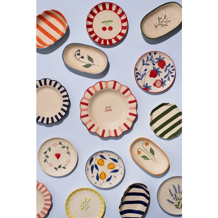 Casa Amarosa - Wholesale Dinner Plate - Ceramic Dessert Plates - Amour Petal , 7 Inches4