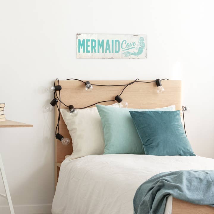 Open Road Brands, LLC - Wholesale Sign - Mermaid Cove Metal Street Sign Wall Decor