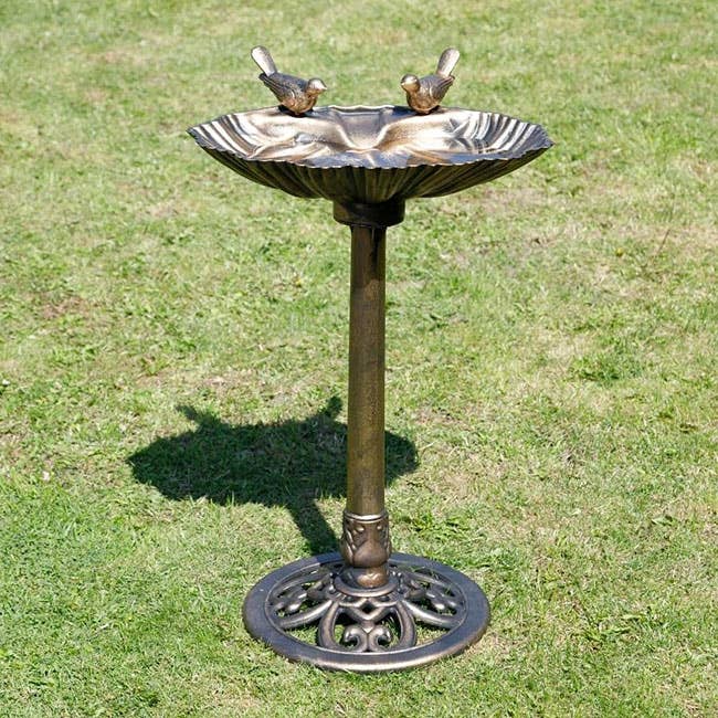 BestNest Inc - Wholesale Bird Bath - Pompeii Bird Bath, Bronze Colored2