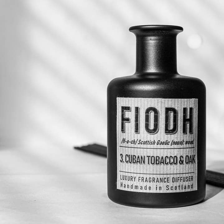 Fiodh 3: Cuban Tobacco and Oak Fragrance Diffuser for wholesale by Hamilton and Morris Candlemakers