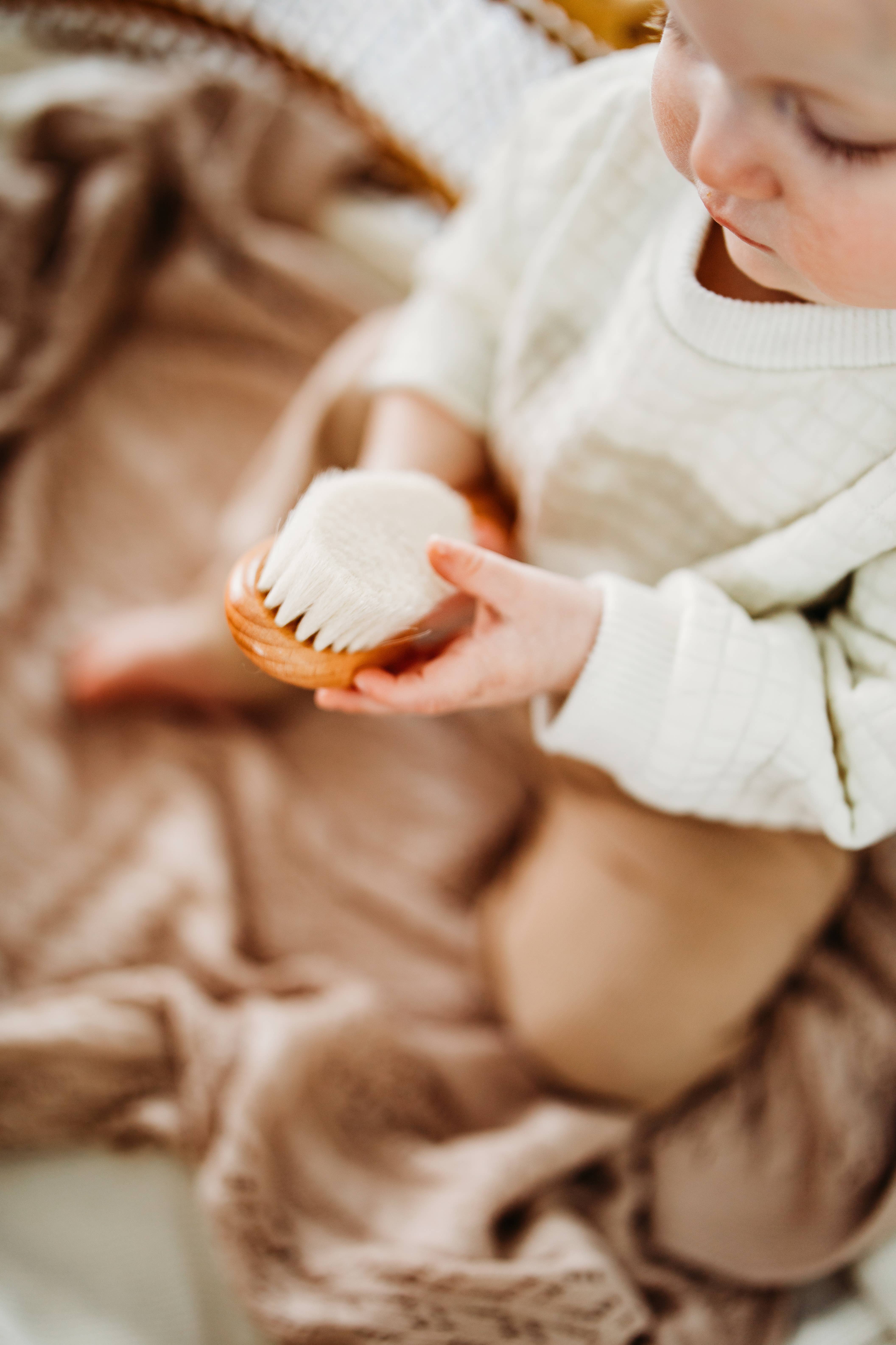 Grow With Me Baby Co - Wholesale Hair Brush/Comb - Kids & Baby - Baby Brush, Newborn Hair Brush4