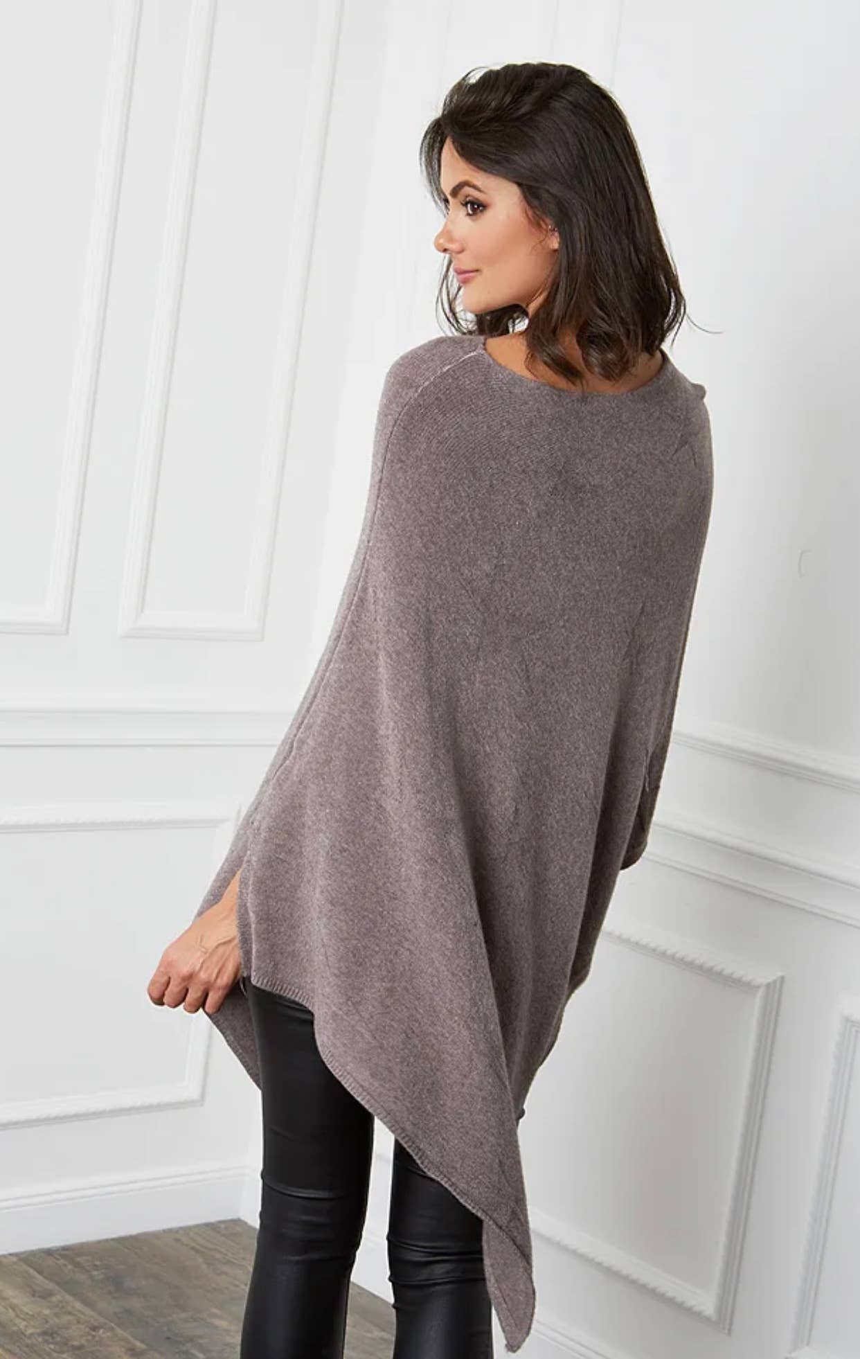 LÉA & LUC - Wholesale Poncho - Women's - Ponchos REF.007619