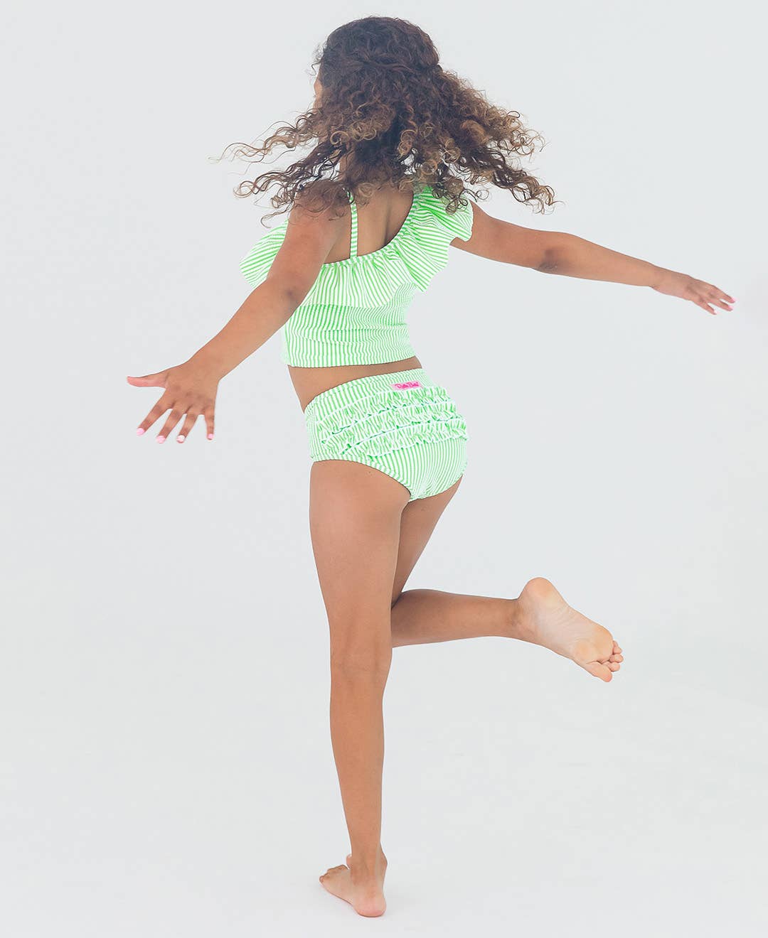 Grøn Piger Forårsgrøn Seersucker Én-skulder Flæse Tankini 2-delt Badedragt med Signatur Bagflæser for engroshandel på Faire4