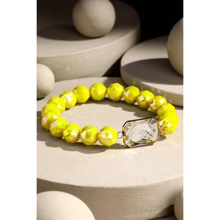Urbanista Outlet - Wholesale Charm/Dangle Bracelet - Beaded Stretch Bracelet With Crystal Stone