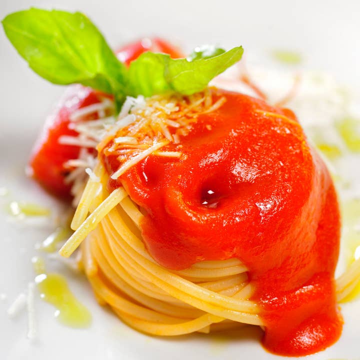Zia Pia - Wholesale Pasta - Spaghetti Lunghi Wrapped in D&G by Pastificio Di Martino