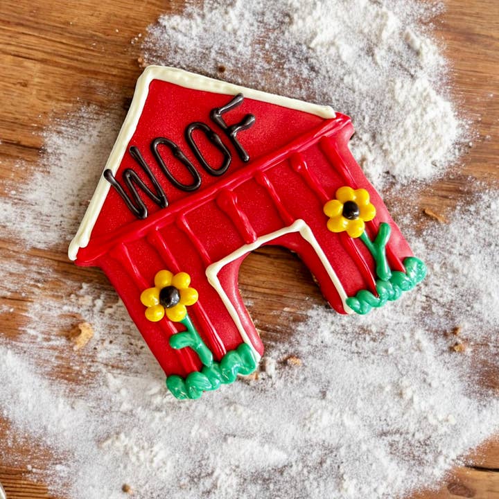 YumYum4DOGS - Wholesale Pet Treats - Dog - Barkin Barn Dog House Treat5