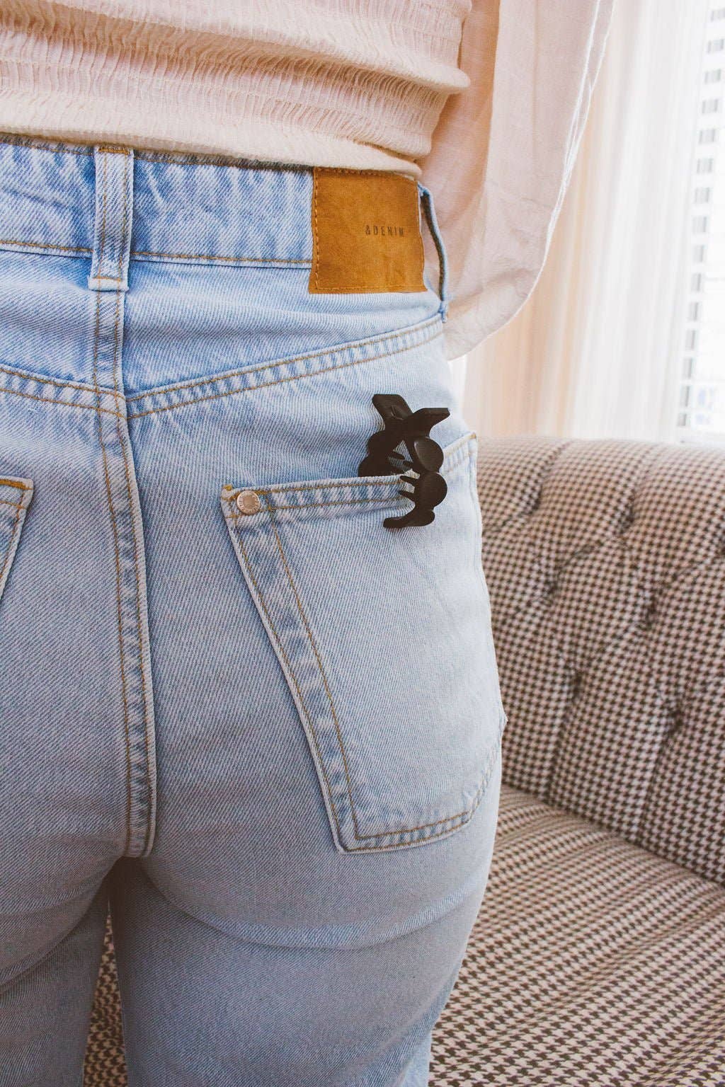 Shop Andi - Wholesale Hair Clip - Women's - Ponytail Claw Clip17