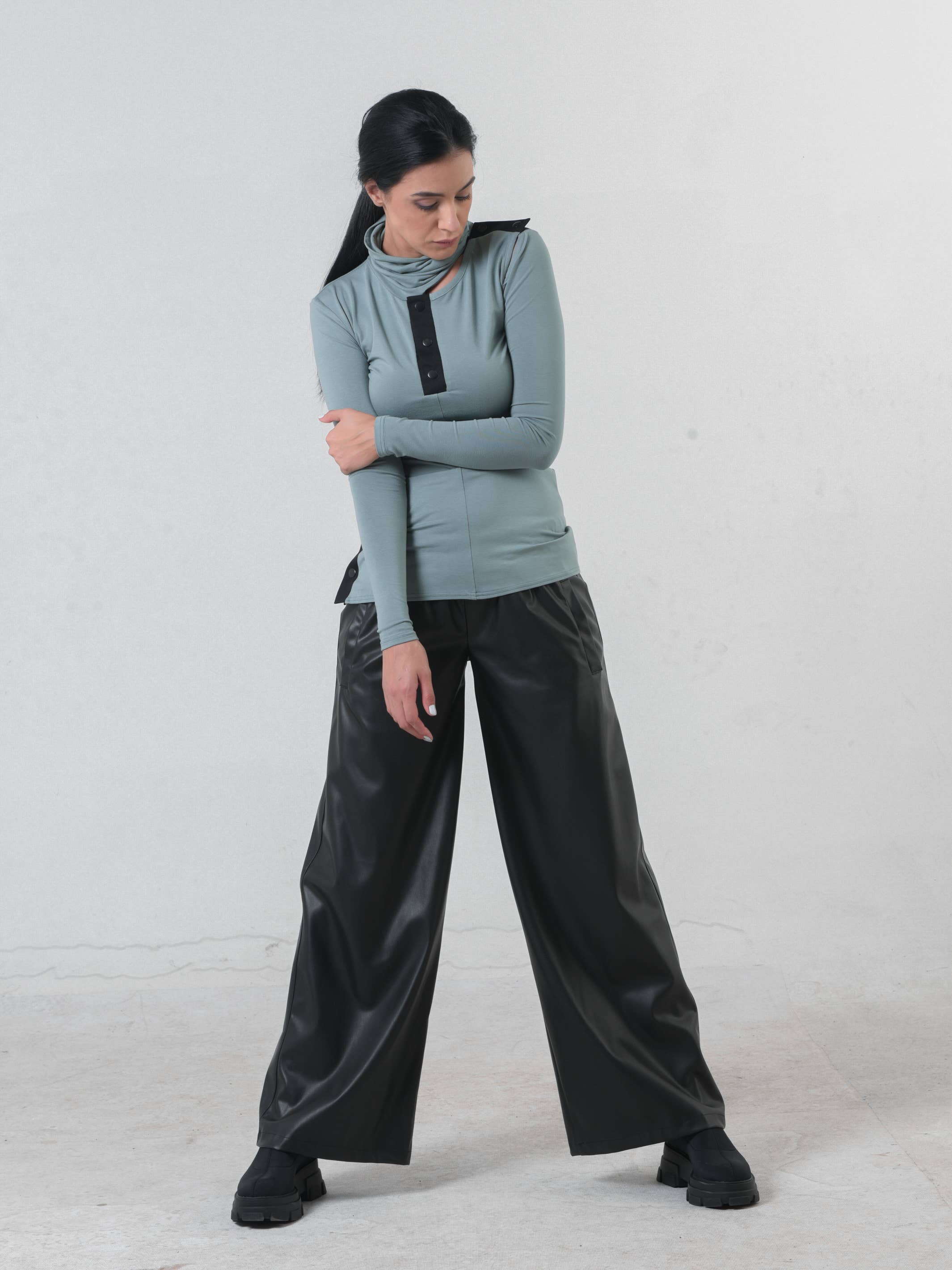 Metamorphoza - Wholesale Pants - Women's - Wide Leg Leather Pants4