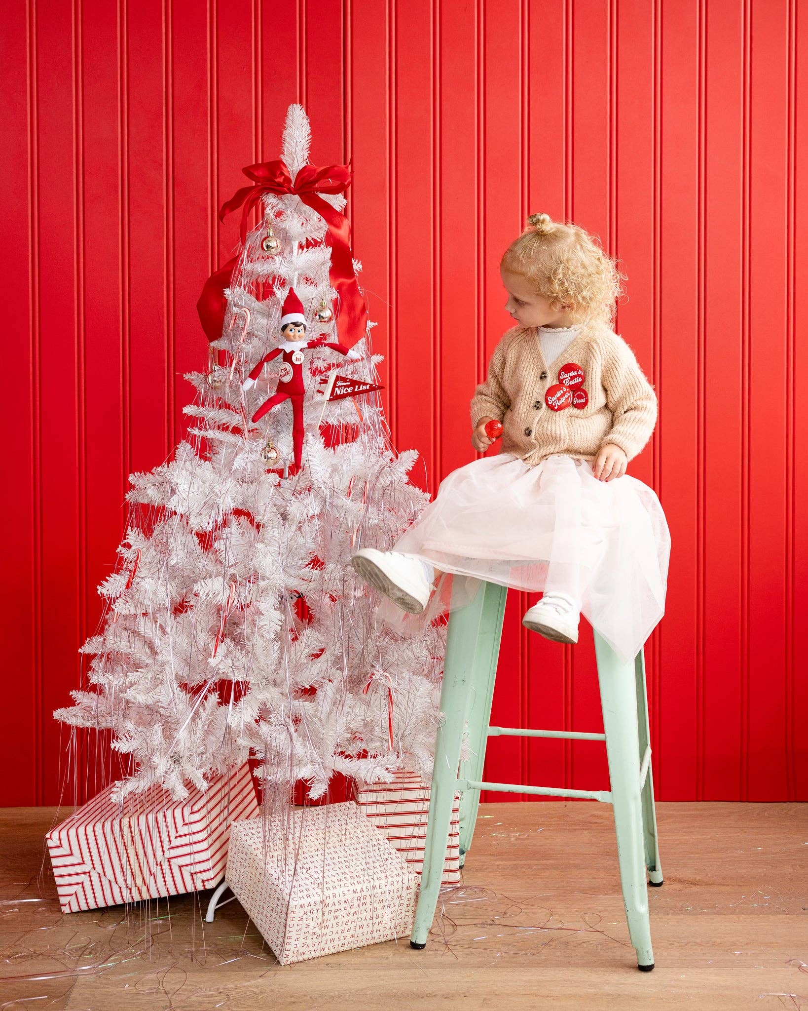 My Mind’s Eye – wholesale Christmas decoration – ELF1108 - Elf Pennant and Buttons Set8