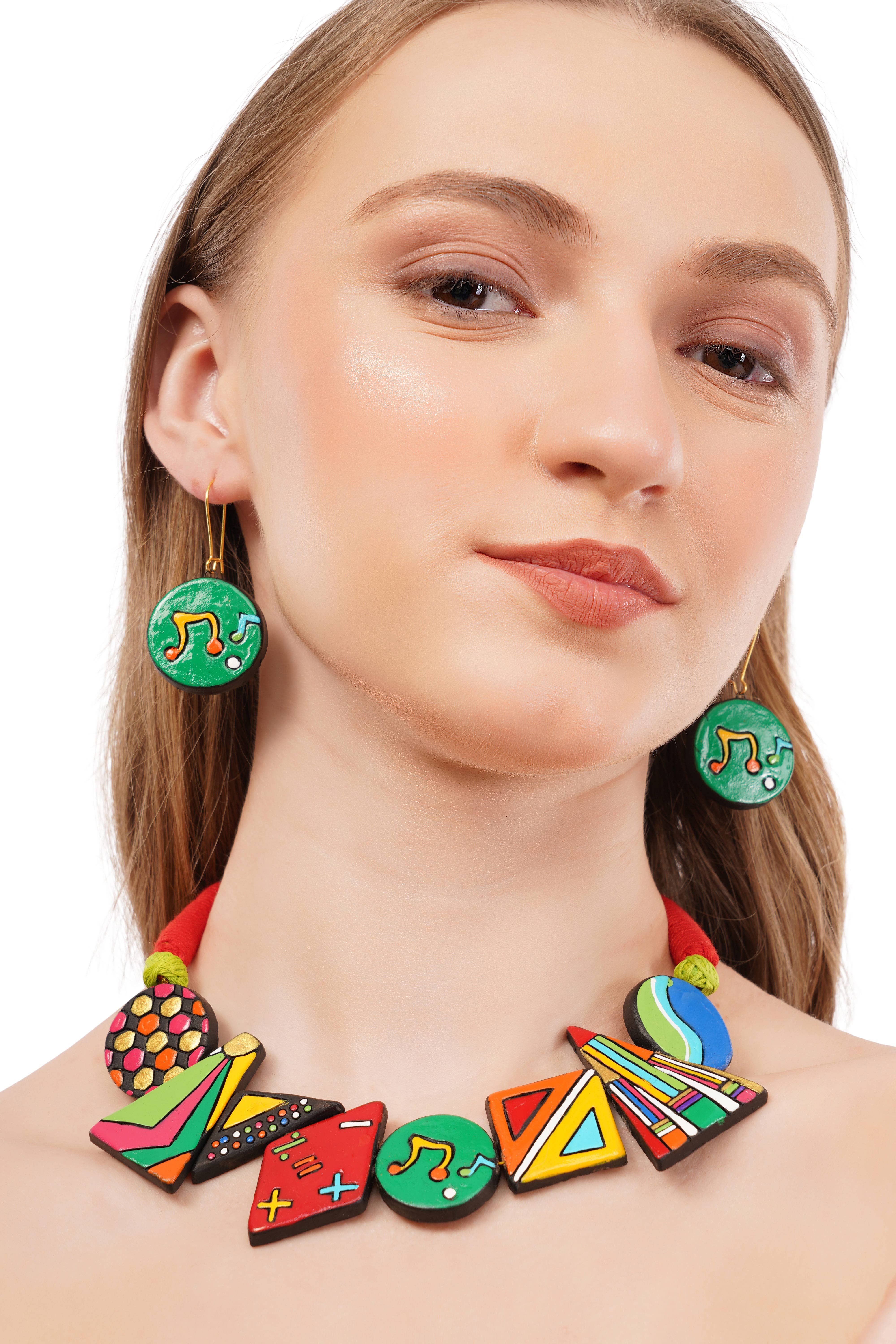 House of Kraft – wholesale Smycken – Musiknoter Smyckeset | Lersmycken | Tillbaka till skolan-set3