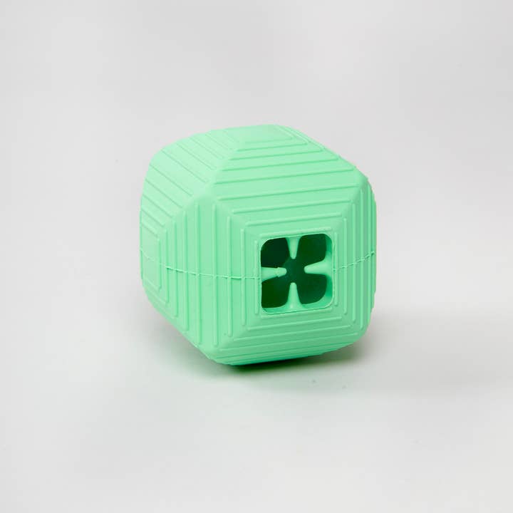 Mini Treat Ball (green) for wholesale by Int. Pets