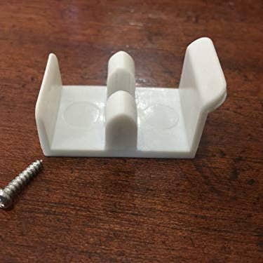 KP Kool Products - Venta al por mayor Ganchos de pared - Guía de jamba para puerta de ducha deslizante de 1-5/8" de ancho con tornillo (paquete de 2)