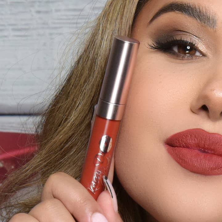 Kit pour les lèvres « Ka-Lip-So » (rouge à lèvres liquide+traceur) pour la vente par Krissy D Cosmetics