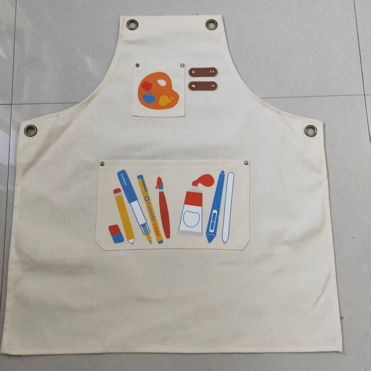 Fiveboos Inc - Wholesale Apron - Artist Apron2