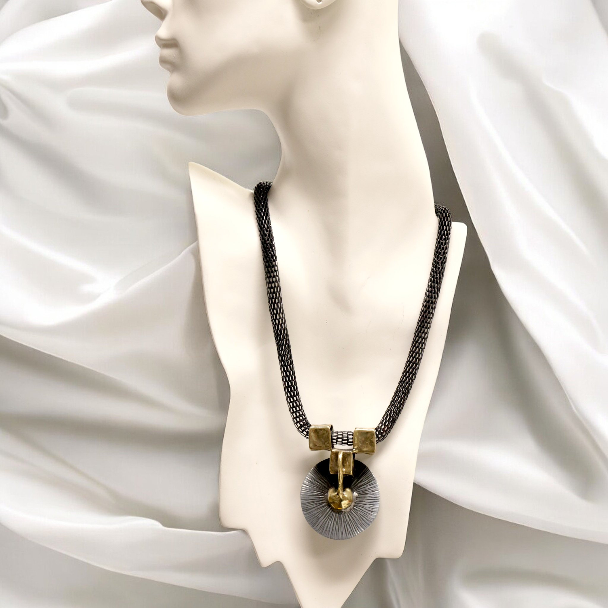 The Ancient Bazaar Jewelry & Accessories - Venta al por mayor Gargantilla ancha - Artículo n.º BRN-1021 - Collar de latón2