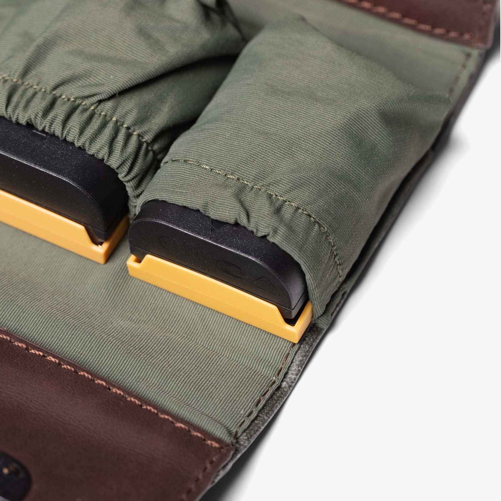 Langly Co. - Wholesale Camera case - Camera Battery & Film Holder4