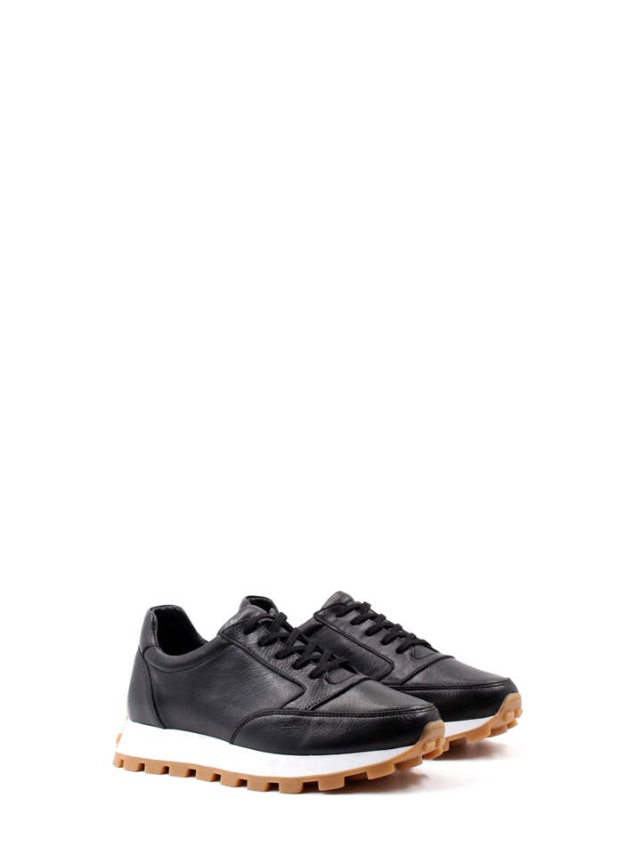 Siyah Zapatillas de piel negras para hombre con suela de goma y entresuela blanca - Wessi de venta al por mayor en Faire3