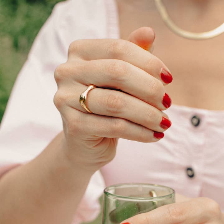 Nordic Muse – wholesale Band/stacked ring – Gold Fluid Band Ring, Waterproof6