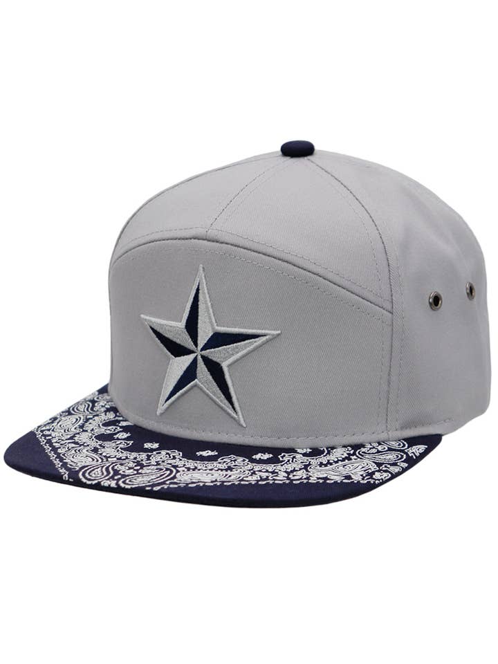 Symbolsk stjerne Bandana Print Flad Bill 7 Panel Snap Tilbage for engroshandel hos Cap Zone