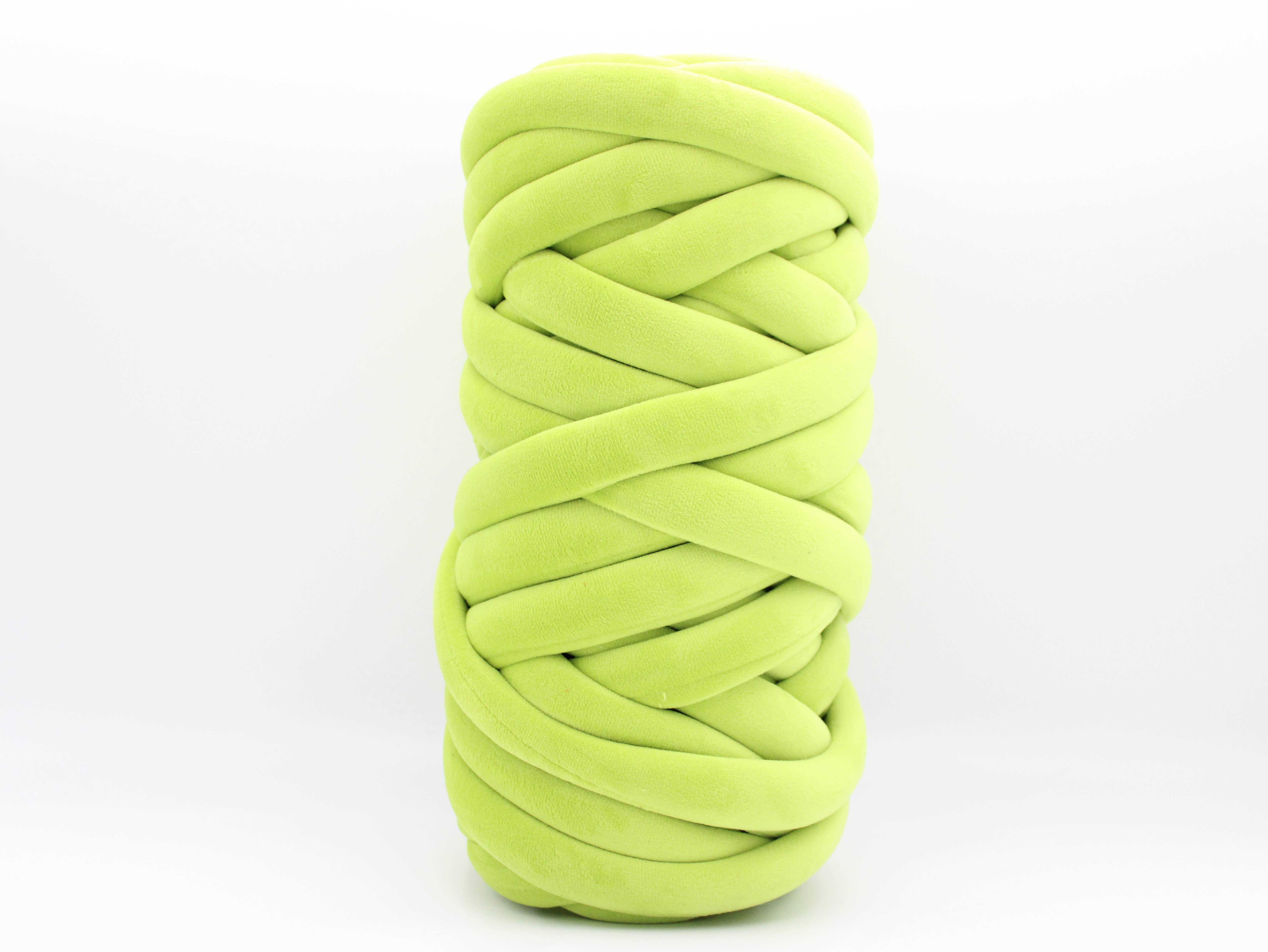 woolexperts - Wholesale Yarn - Chunky Velvet yarn for arm knitting Super bulky Jumbo yarn9