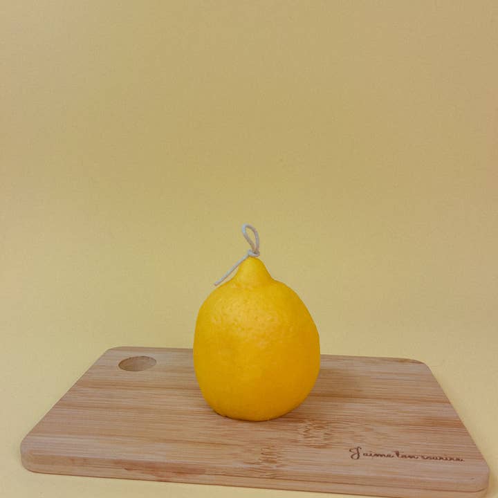 The Wednesday Co - Wholesale Novelty Candle - La Limónsota (Standing Lemon)0