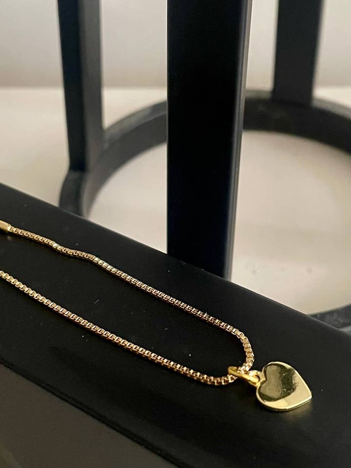 Minimal Heart Bracelet for wholesale by NSW Jewelry Designs