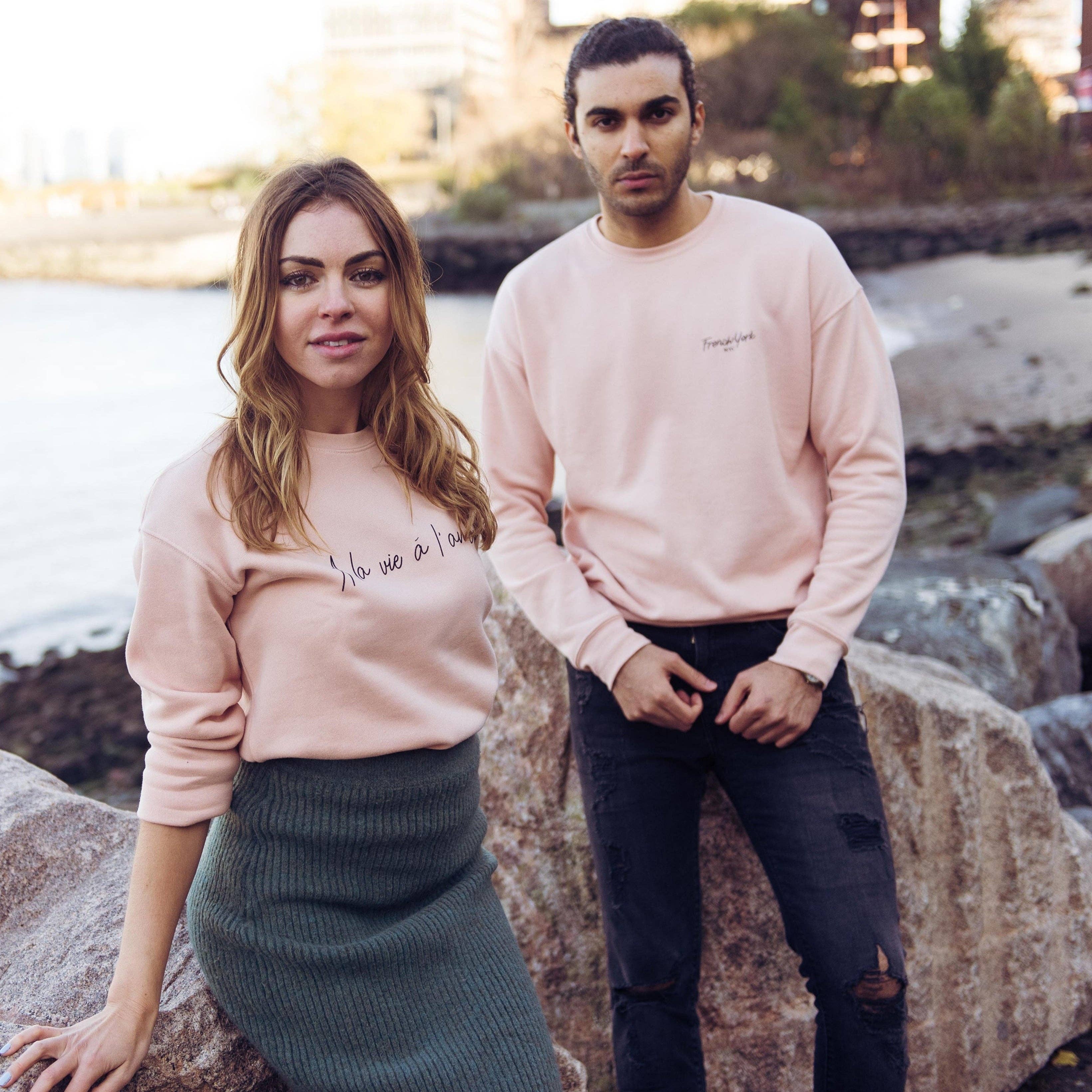 French-York - Wholesale Graphic Sweatshirt - Women's - Sweater A la vie à l'amour wom(men3