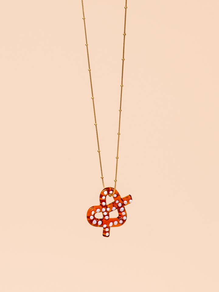 Collar Pretzel Daze, chapado en oro de 18 quilates para venta al por mayor de Peter and June