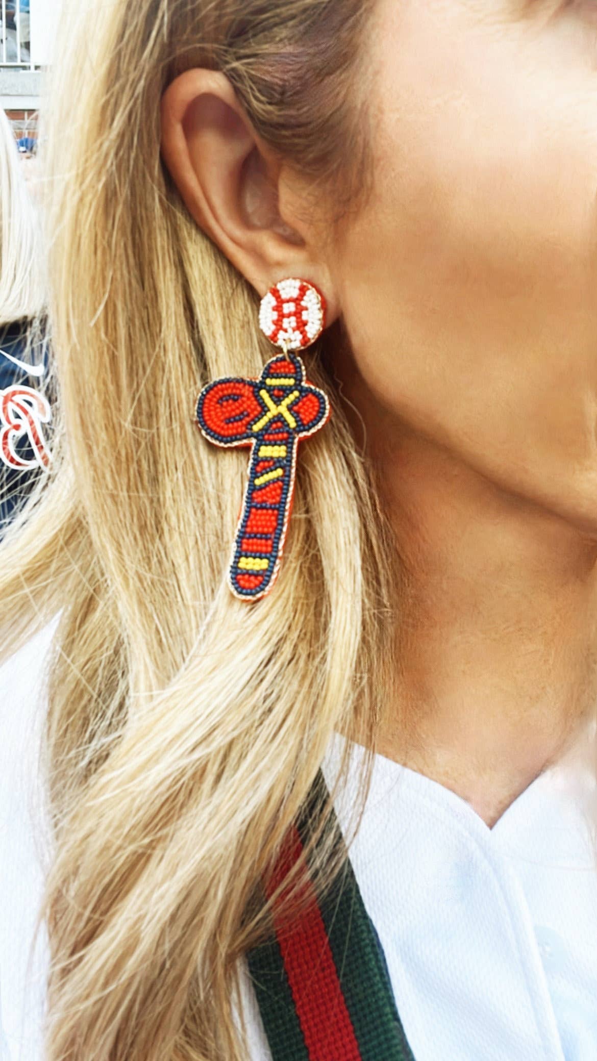 Brookhaven Baubles - Wholesale Dangle Earrings - Atlanta Braves Beaded Tomahawk Statement Earrings MLB1