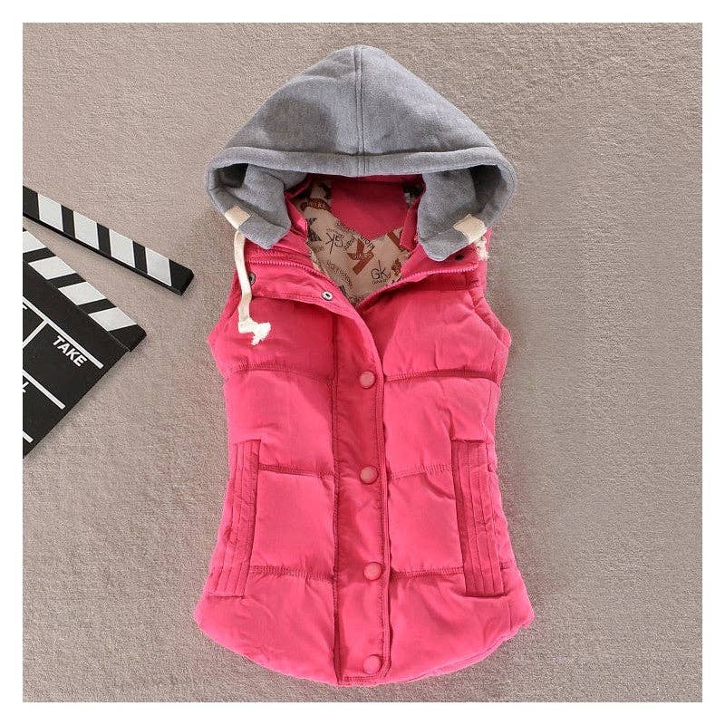 Plush Looks - Wholesale Vest - Dames - Kort katoenen vest met capuchon en trekkoord8